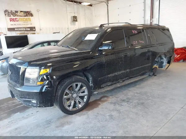 1GNSKJKC2JR260405 2018 CHEVROLET SUBURBAN - Image 2