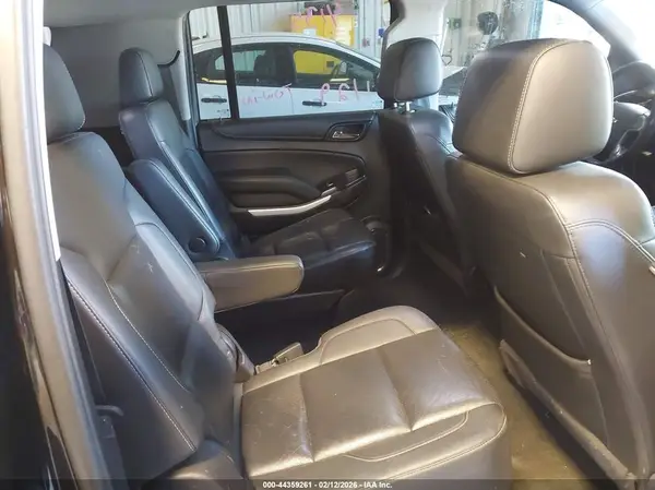 1GNSKJKC2JR260405 2018 CHEVROLET SUBURBAN - Image 8