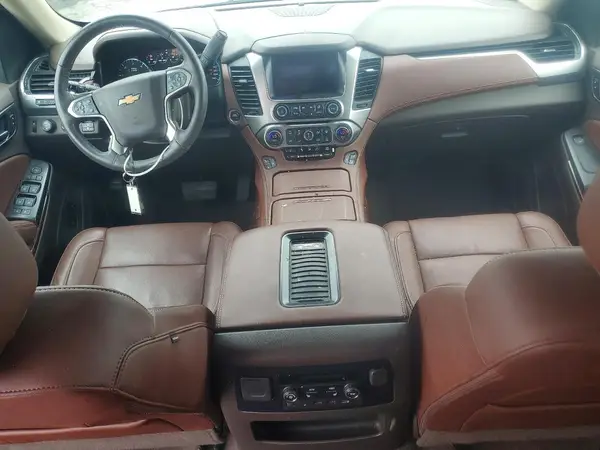 1GNSKJKC2KR149824 2019 CHEVROLET SUBURBAN - Image 8