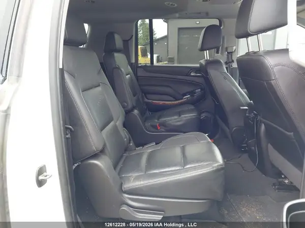 1GNSKJKC2KR337498 2019 CHEVROLET SUBURBAN - Image 8