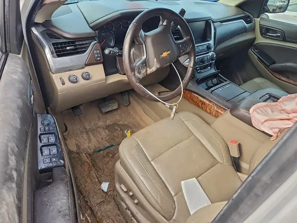 1GNSKJKC2KR361364 2019 CHEVROLET SUBURBAN - Image 8