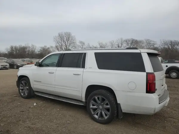 1GNSKJKC3GR103829 2016 CHEVROLET SUBURBAN - Image 2
