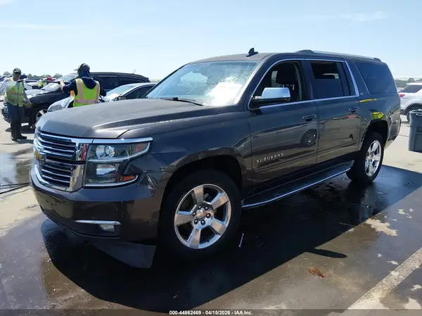 1GNSKJKC3GR130321 2016 CHEVROLET SUBURBAN - Image 2