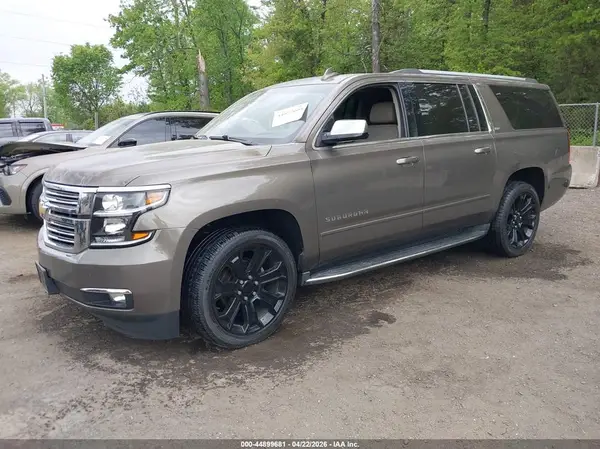 1GNSKJKC3GR159575 2016 CHEVROLET SUBURBAN - Image 2