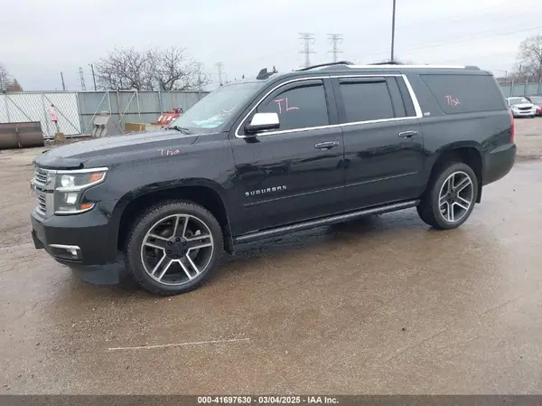 1GNSKJKC3GR221878 2016 CHEVROLET SUBURBAN - Image 2