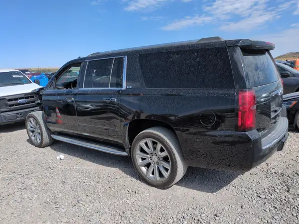 1GNSKJKC3GR325867 2016 CHEVROLET SUBURBAN - Image 2