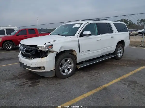 1GNSKJKC3GR456782 2016 CHEVROLET SUBURBAN - Image 2