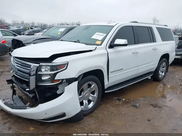 1GNSKJKC3GR457429 2016 CHEVROLET SUBURBAN - Image 2