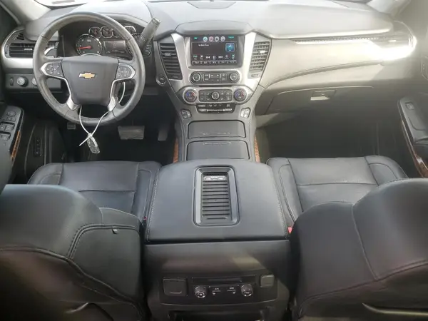 1GNSKJKC3HR176278 2017 CHEVROLET SUBURBAN - Image 8
