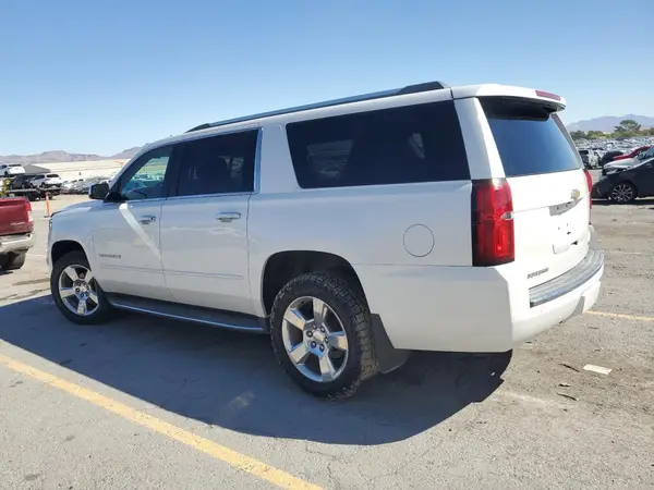 1GNSKJKC3HR194473 2017 CHEVROLET SUBURBAN - Image 2