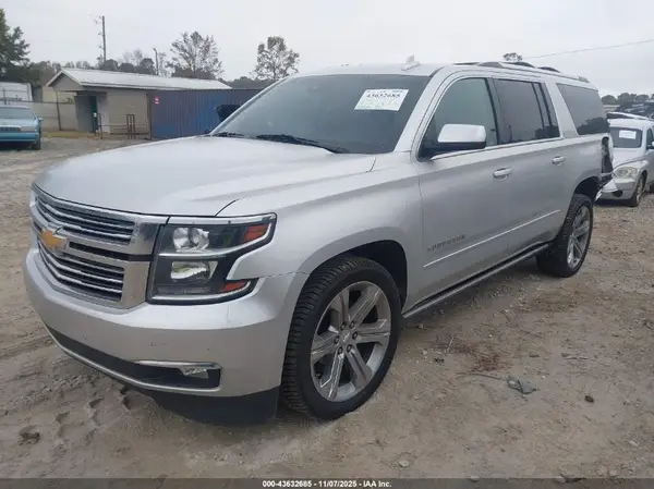 1GNSKJKC3JR403443 2018 CHEVROLET SUBURBAN - Image 2