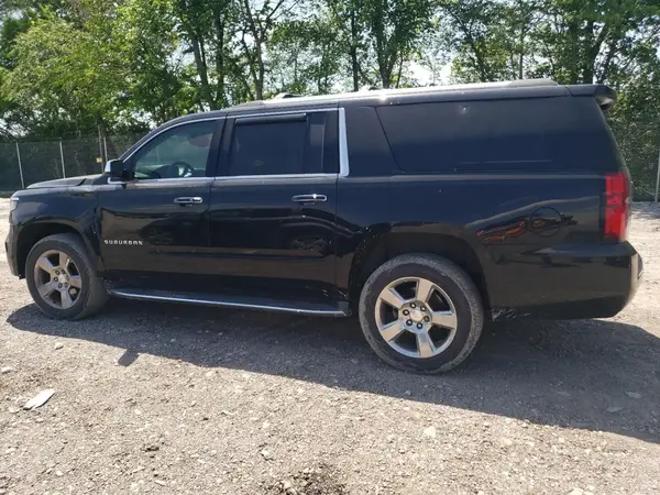 1GNSKJKC3KR327787 2019 CHEVROLET SUBURBAN - Image 2
