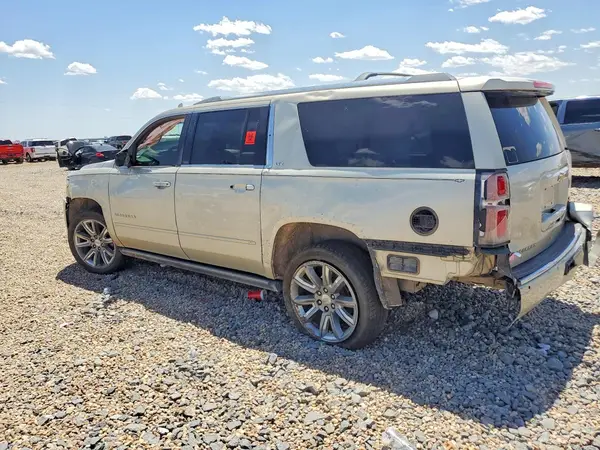1GNSKJKC4GR100034 2016 CHEVROLET SUBURBAN - Image 2