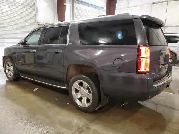 1GNSKJKC4GR117075 2016 CHEVROLET SUBURBAN - Image 2