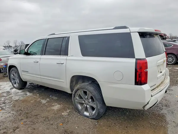 1GNSKJKC4GR175851 2016 CHEVROLET SUBURBAN - Image 2
