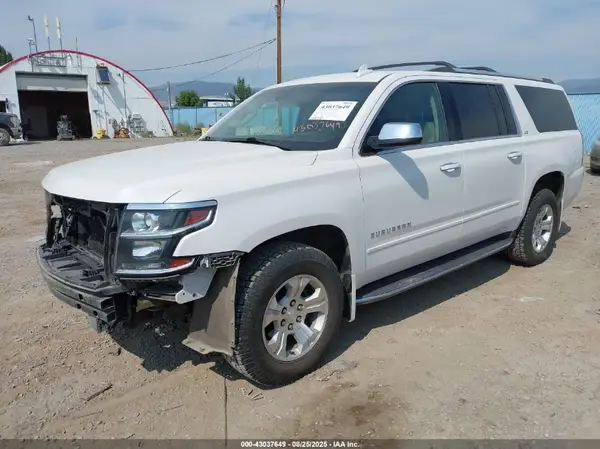 1GNSKJKC4GR259507 2016 CHEVROLET SUBURBAN - Image 2