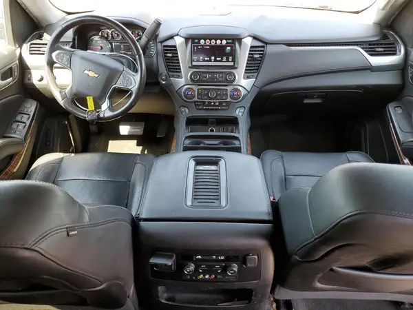 1GNSKJKC4GR425489 2016 CHEVROLET SUBURBAN - Image 8
