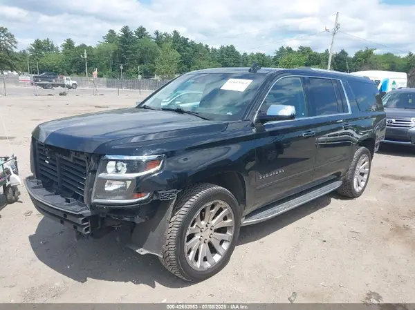 1GNSKJKC4HR171509 2017 CHEVROLET SUBURBAN - Image 2
