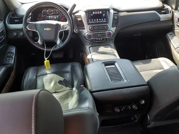 1GNSKJKC4HR207022 2017 CHEVROLET SUBURBAN - Image 8