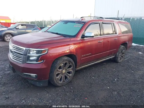 1GNSKJKC4HR274185 2017 CHEVROLET SUBURBAN - Image 2