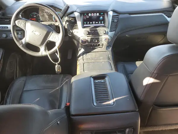 1GNSKJKC4HR329265 2017 CHEVROLET SUBURBAN - Image 8