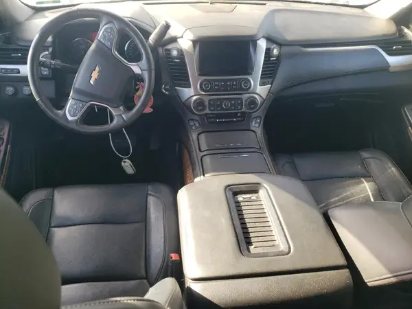 1GNSKJKC4HR369846 2017 CHEVROLET SUBURBAN - Image 8