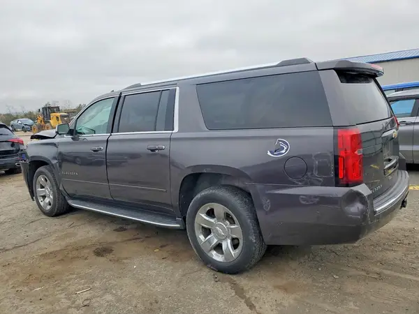 1GNSKJKC4HR397887 2017 CHEVROLET SUBURBAN - Image 2
