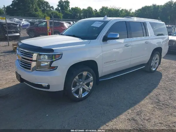 1GNSKJKC5GR144818 2016 CHEVROLET SUBURBAN - Image 2