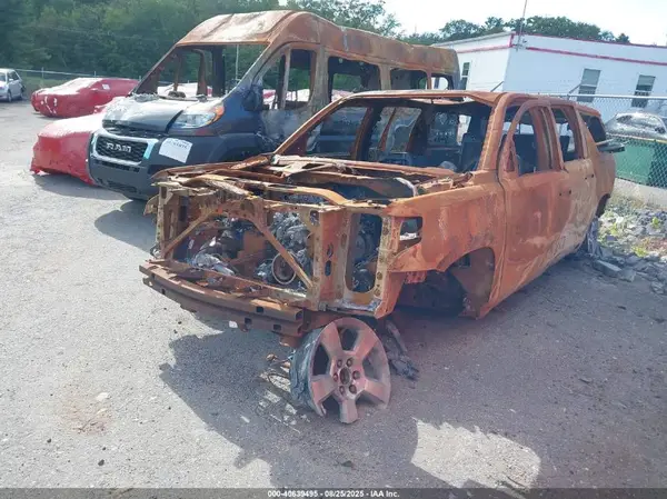 1GNSKJKC5GR291575 2016 CHEVROLET SUBURBAN - Image 2