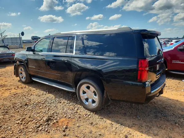 1GNSKJKC5HR151124 2017 CHEVROLET SUBURBAN - Image 2