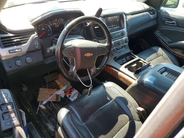 1GNSKJKC5HR151124 2017 CHEVROLET SUBURBAN - Image 8