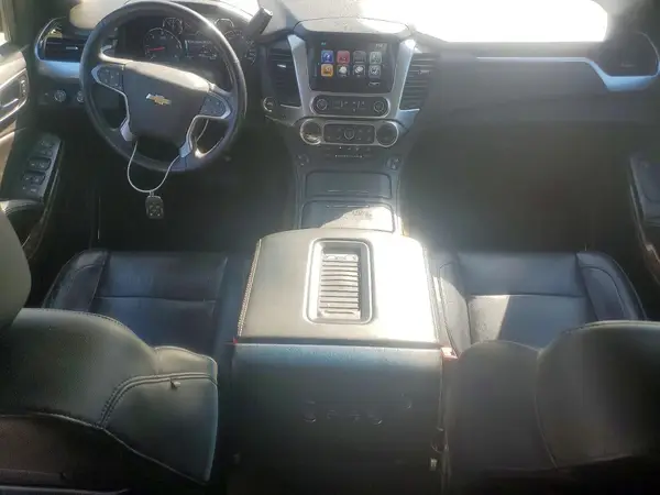 1GNSKJKC5HR213282 2017 CHEVROLET SUBURBAN - Image 8