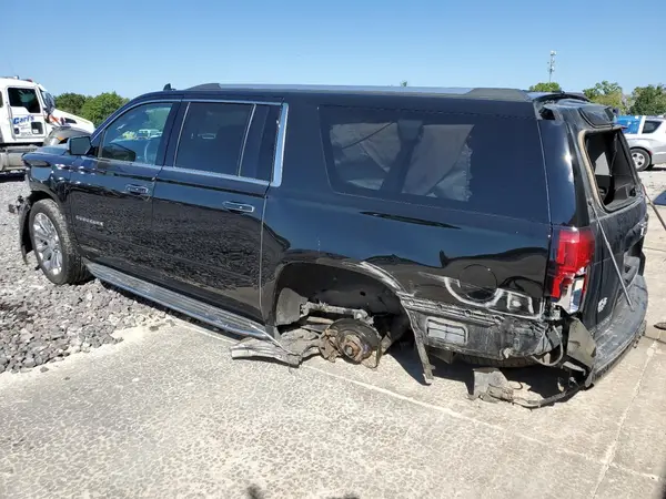 1GNSKJKC5HR238716 2017 CHEVROLET SUBURBAN - Image 2