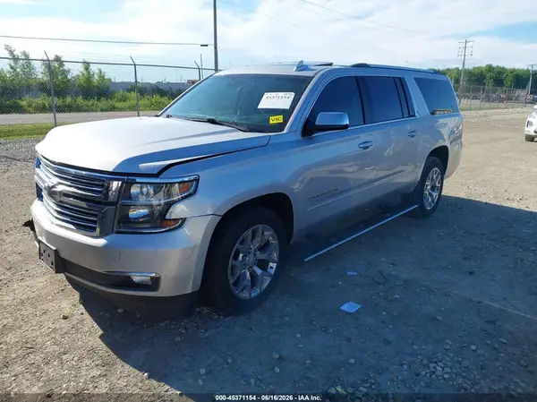1GNSKJKC5HR311213 2017 CHEVROLET SUBURBAN - Image 2