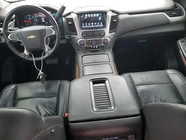 1GNSKJKC5JR134331 2018 CHEVROLET SUBURBAN - Image 8