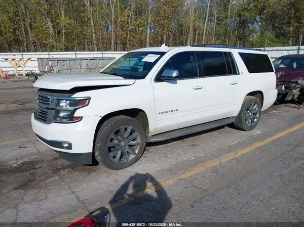 1GNSKJKC6GR139806 2016 CHEVROLET SUBURBAN - Image 2