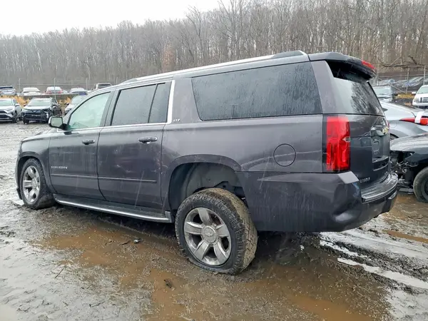 1GNSKJKC6GR219011 2016 CHEVROLET SUBURBAN - Image 2