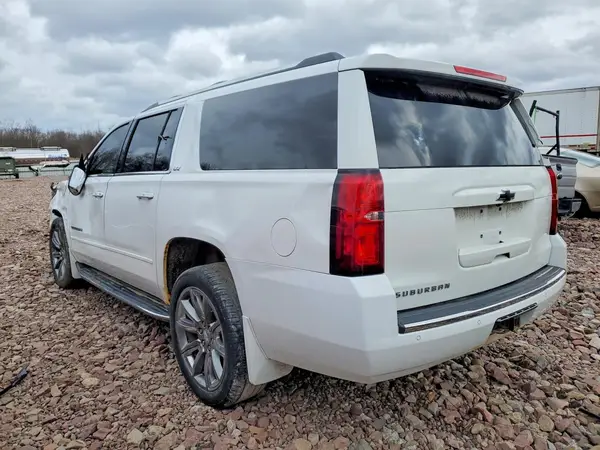 1GNSKJKC6GR384976 2016 CHEVROLET SUBURBAN - Image 2