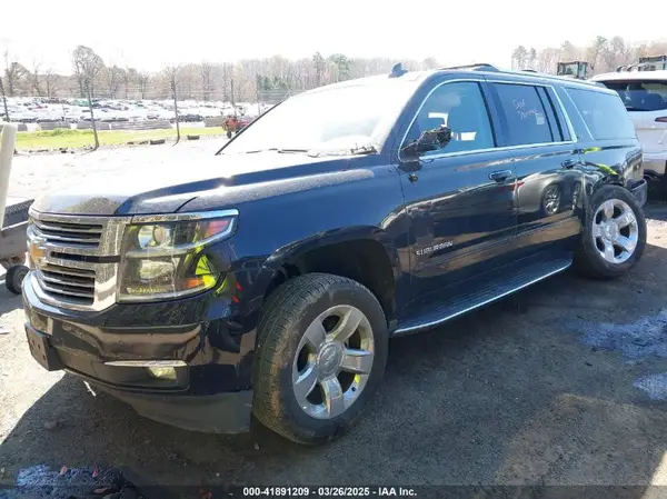 1GNSKJKC6GR476931 2016 CHEVROLET SUBURBAN - Image 2
