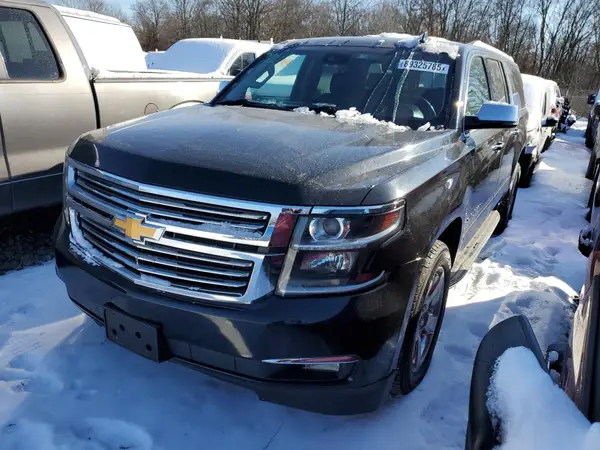 1GNSKJKC6HR186772 2017 CHEVROLET SUBURBAN - Image 1