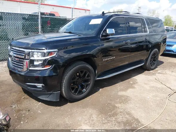 1GNSKJKC6HR225148 2017 CHEVROLET SUBURBAN - Image 2