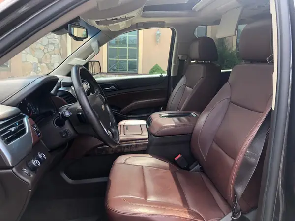 1GNSKJKC6HR230978 2017 CHEVROLET SUBURBAN - Image 8