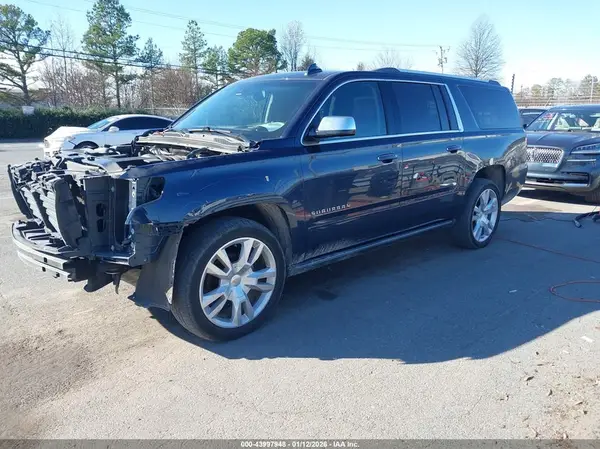 1GNSKJKC6HR342857 2017 CHEVROLET SUBURBAN - Image 2