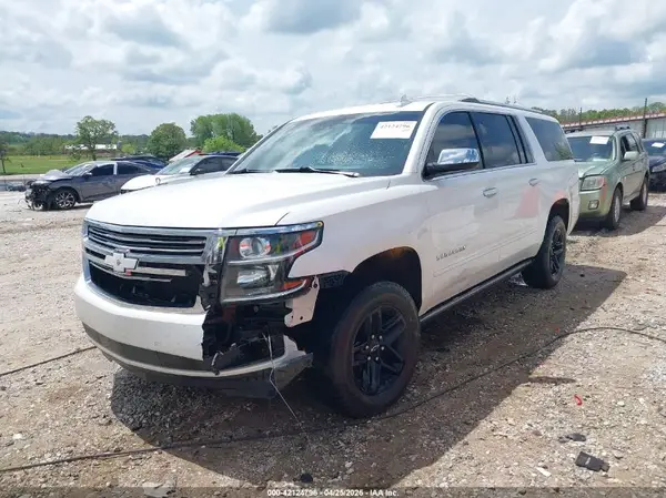1GNSKJKC6JR402075 2018 CHEVROLET SUBURBAN - Image 2