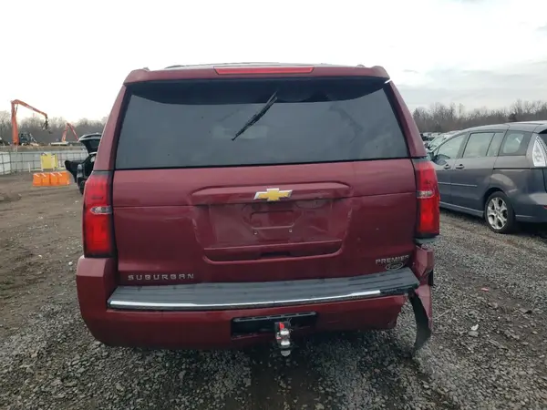 2020 CHEVROLET SUBURBAN auction photo 6