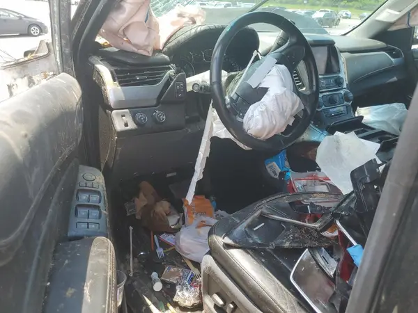 1GNSKJKC7GR172880 2016 CHEVROLET SUBURBAN - Image 8