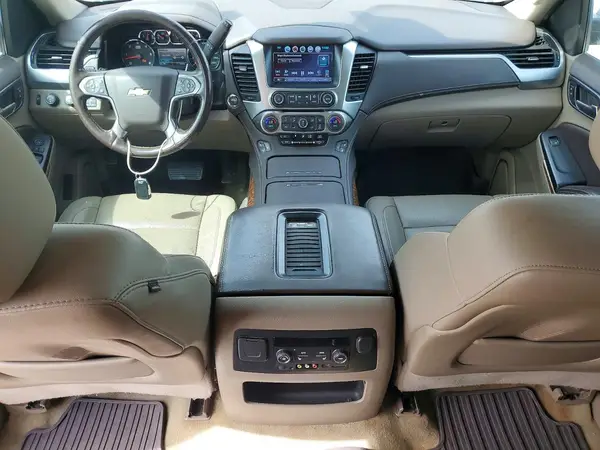 1GNSKJKC7GR340694 2016 CHEVROLET SUBURBAN - Image 8