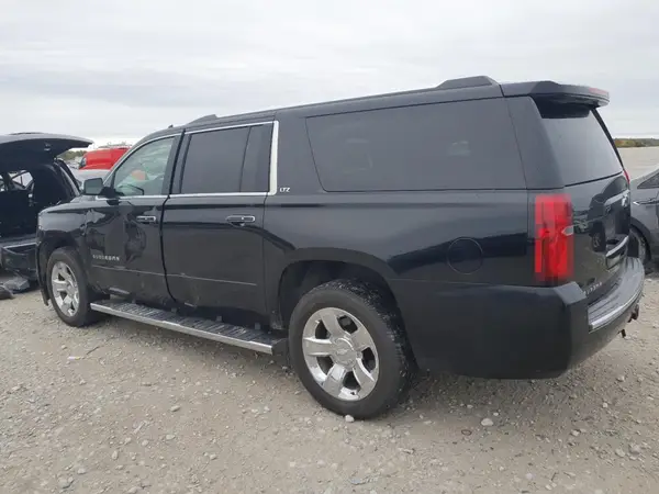 1GNSKJKC7GR426717 2016 CHEVROLET SUBURBAN - Image 2