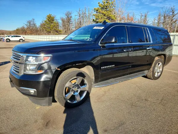 1GNSKJKC7HR113782 2017 CHEVROLET SUBURBAN - Image 1