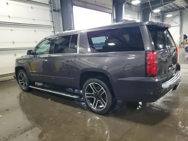 1GNSKJKC7HR164117 2017 CHEVROLET SUBURBAN - Image 2